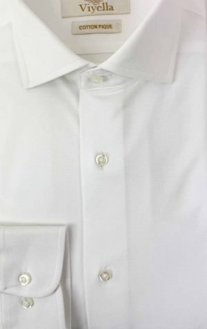Viyella Knitted Piqué White Shirt – men’s white cotton shirt with soft honeycomb piqué texture and relaxed fit for smart-casual wear.