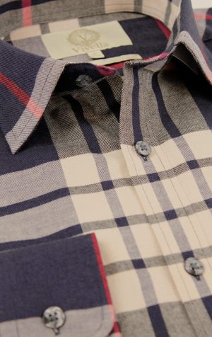 Viyella men’s classic fit shirt in large house check tartan, made with a soft 80% cotton and 20% wool blend, featuring front placket and chest pocket.