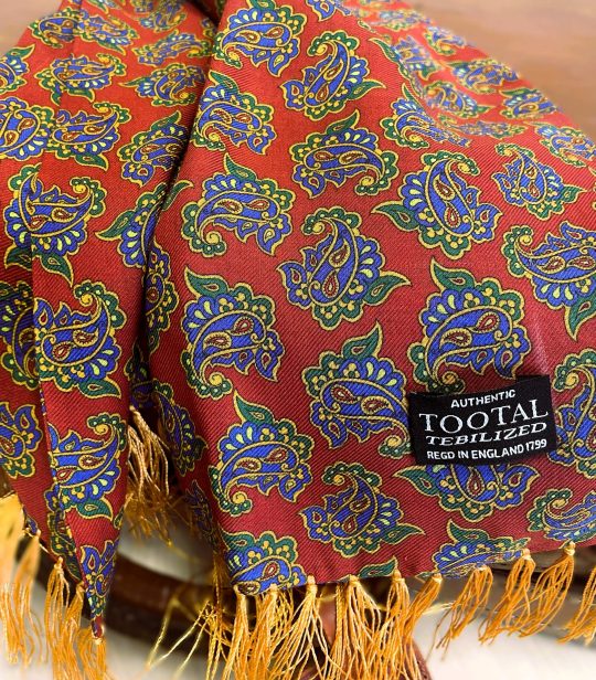 Tootal Blue Paisley on Red Rayon Scarf with Gold Fringe - Image 2